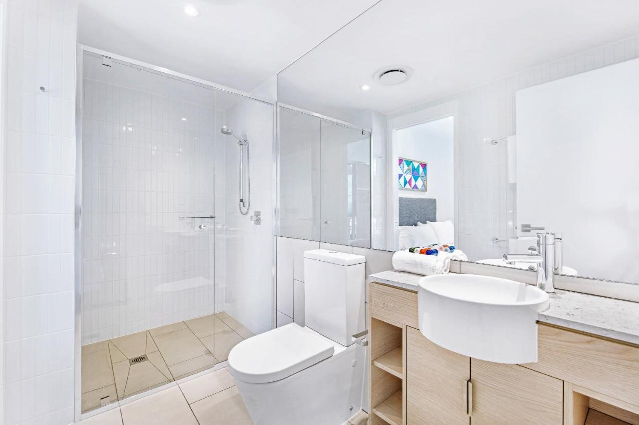 The Eureka Gold Coast Residence On Broadbeach Bagian luar foto