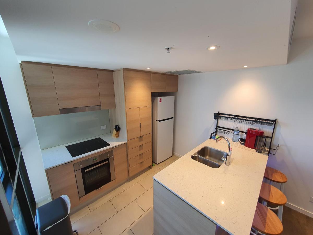 The Eureka Gold Coast Residence On Broadbeach Bagian luar foto