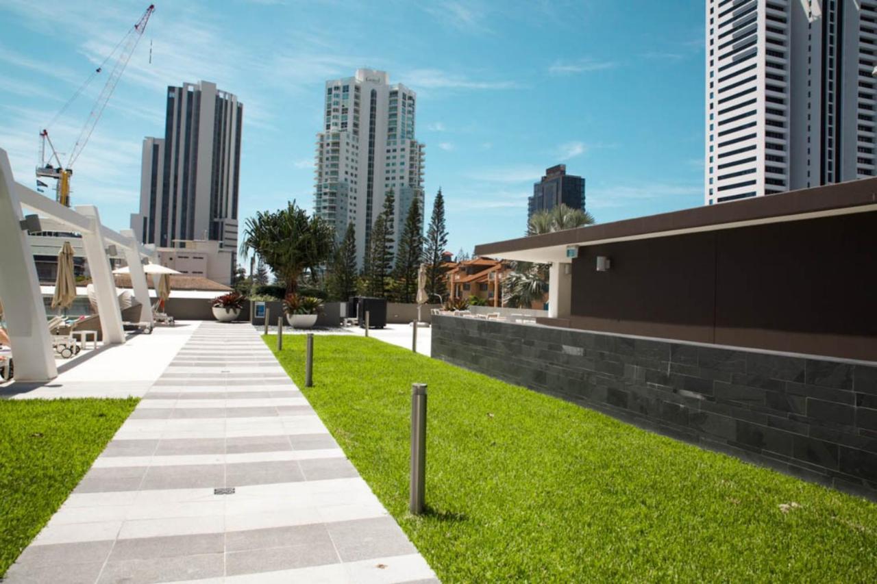 The Eureka Gold Coast Residence On Broadbeach Bagian luar foto
