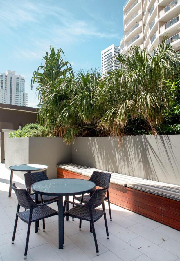 The Eureka Gold Coast Residence On Broadbeach Bagian luar foto